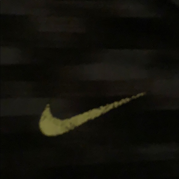 Long sleeve Nike dry fit camo - Picture 3 of 4